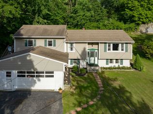 15 Furnace Rd, Hopewell Junction, NY 12533