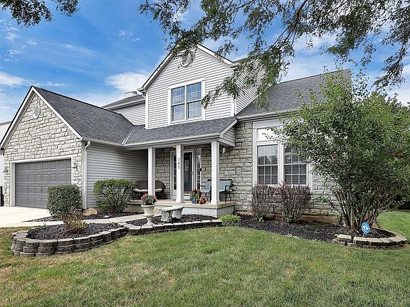 3rd image of 783 Mueller Dr