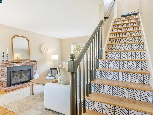 481 Bifrost Ave, Pleasant Hill, CA 94523