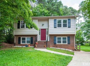 304 Penn Oak Cir, Raleigh, NC 27615