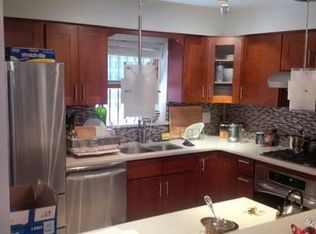 21 Bay 29th St APT 1F, Brooklyn, NY 11214