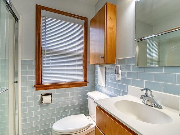 5th image of 4424 Forestwood Dr