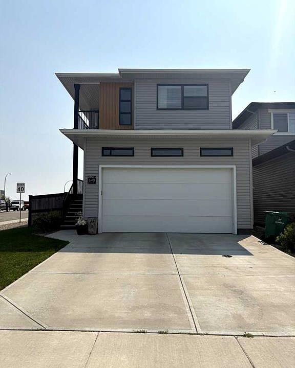 1st image of 648 N Aquitania Blvd W