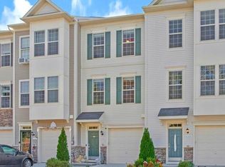 8187 Hollow Ct, Severn, MD 21144