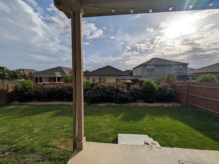 511 Hoot Owl Ln S — Photo 28