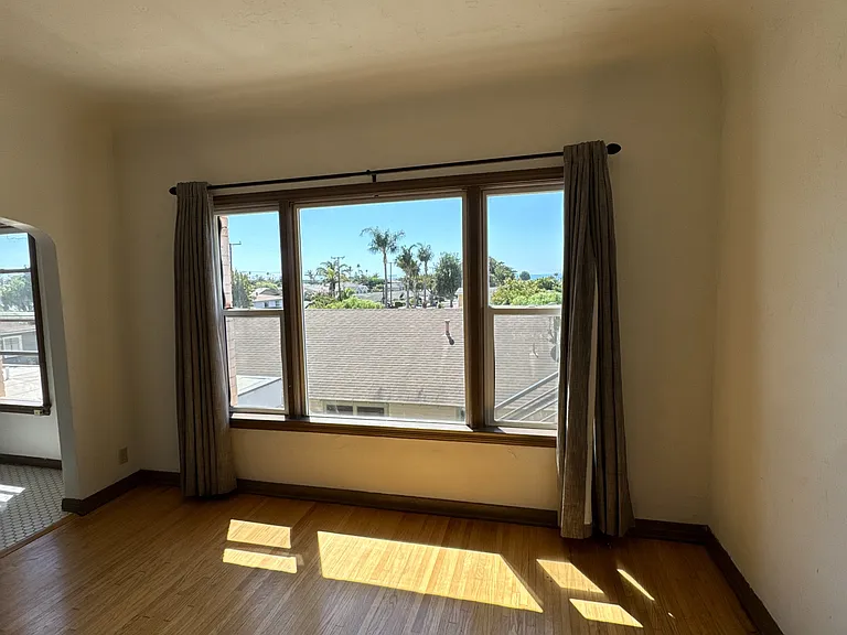 1788 E Main St #3 — Photo 2
