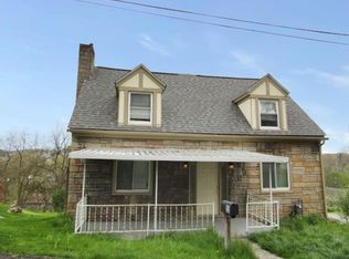 20 Penn St, Manor, PA