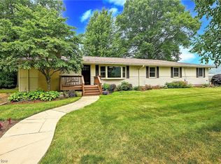 1484 Crusade Dr, Akron, OH