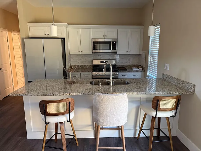 6566 Esquire Dr — Photo 10