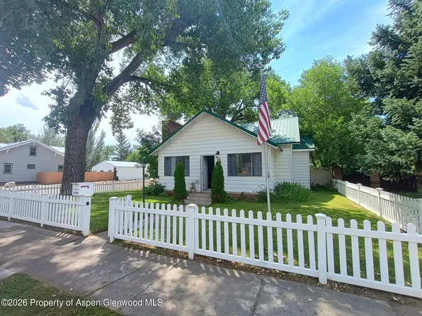 600 Taylor St, Craig, CO 81625