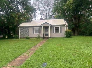1109 Ridgeway St, Florence, AL 35630