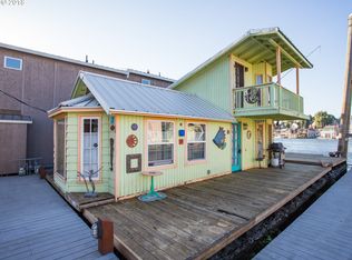 429 N Bridgeton Rd SLIP 1, Portland, OR 97217