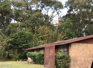 5203 Pine St, Seffner, FL 33584