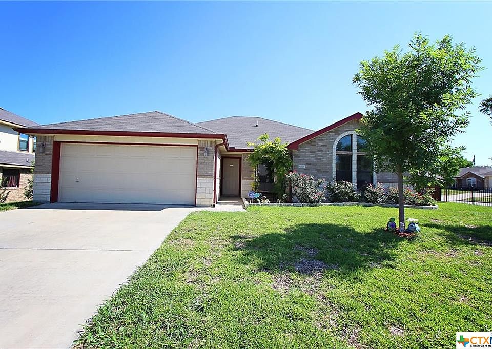 1st image of 3805 Foxglove Ln