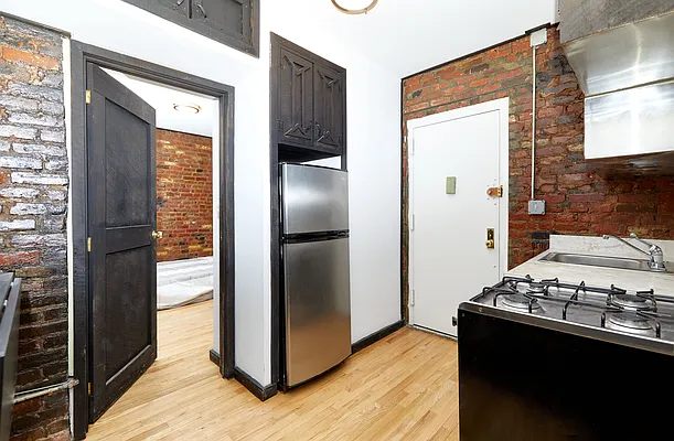 Rented by PocketBroker Inc | media 14