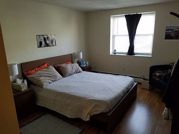 4th image of 120 Babcock St #1F