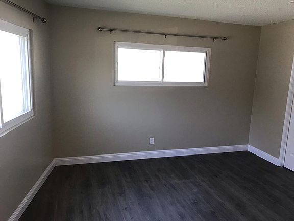 4th image of 224 W Olive St APT 1