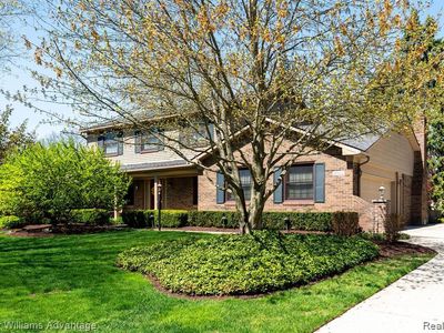 21442 Parklane St, Farmington, MI, 48335