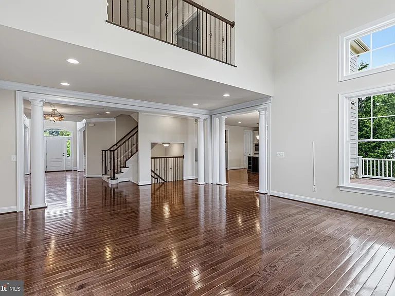 1751 Tysons Crest Ln — Photo 14
