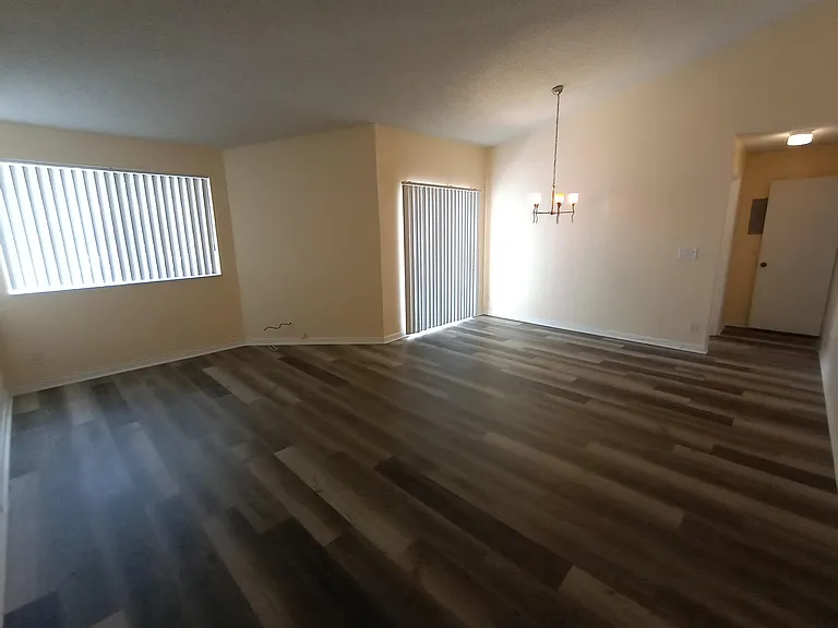 9901 Westview Dr #334 — Photo 3