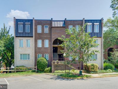 5040 7th Rd S APT 301, Arlington, VA, 22204