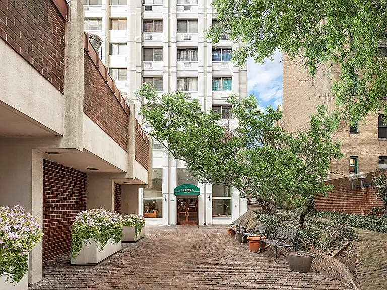 721 Columbus Ave #8H — Photo 11
