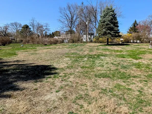 39 Reel St, Coatesville, PA 19320