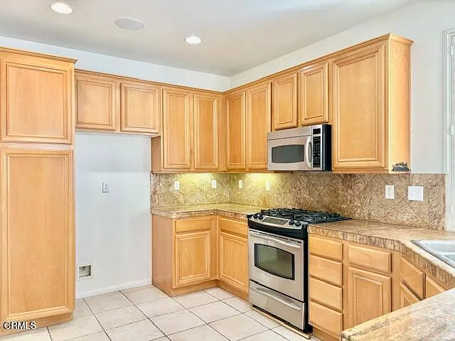 785 E Port Hueneme Rd — Photo 10