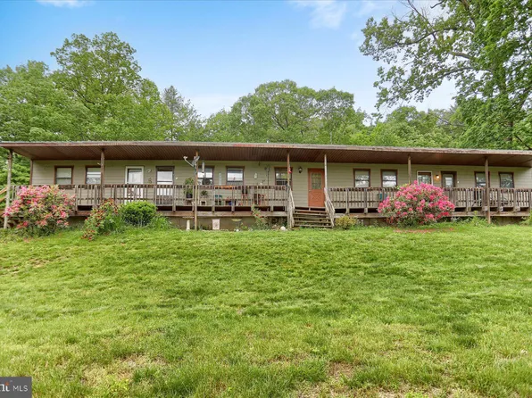 79 Mare Rd, Carlisle, PA 17015