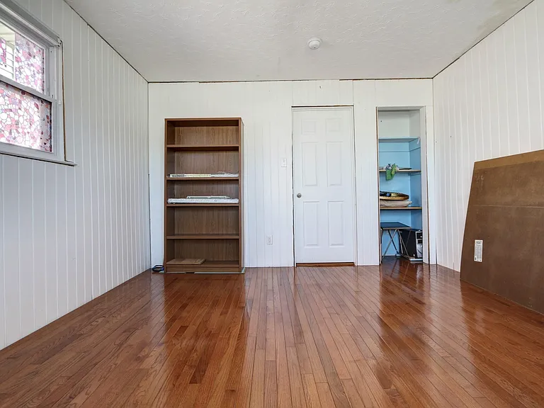 361 N Richmond Ave — Photo 19