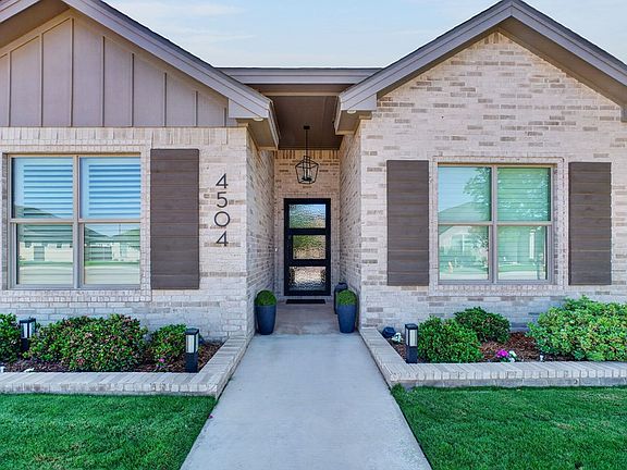 4th image of 4504 Solana Ct