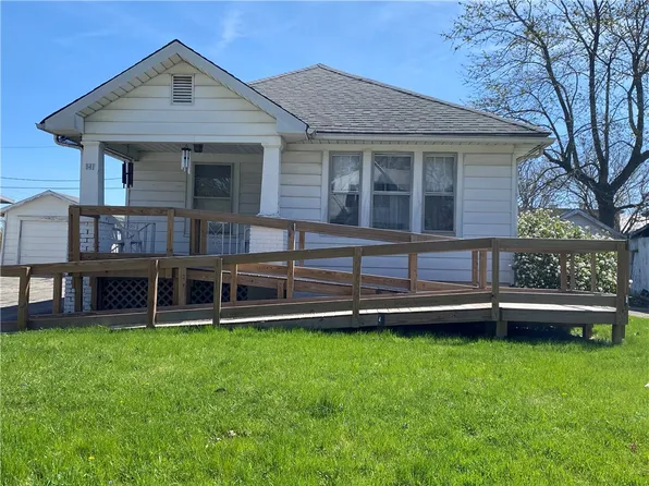 841 John St, Danville, IL 61832