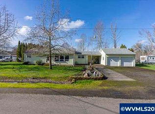 1077 Walker Rd NE, Salem, OR 97301