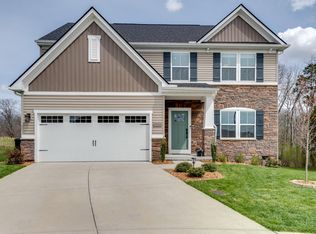 3051 Persimmon St, Columbia, TN 38401