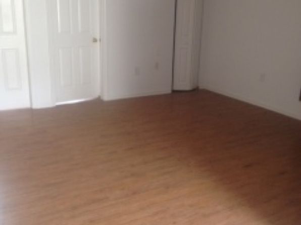 5 W 4th St #3