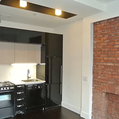 Rented by Nooklyn NYC LLC | media 53