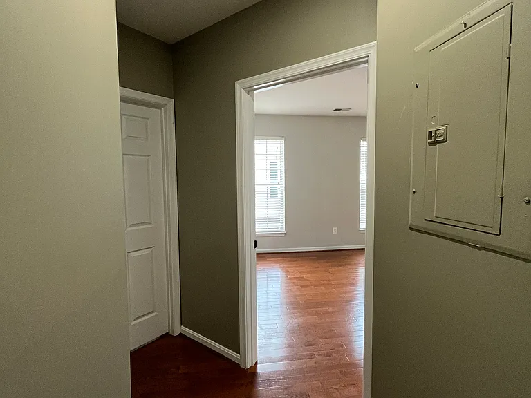 25260 Lake Shore Sq #205 — Photo 30