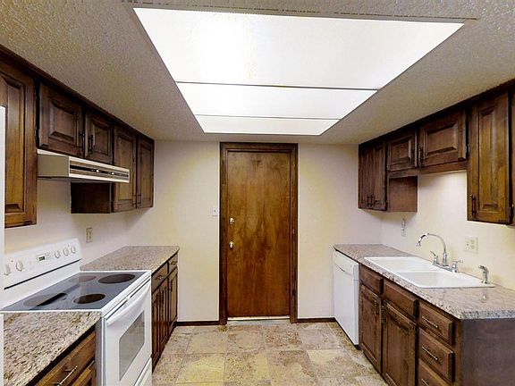 5th image of 4107 N Mescalero St