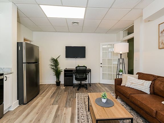 5th image of 344 N Lime St #3