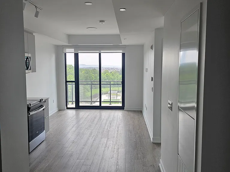 750 Whitlock Ave #503 — Photo 1