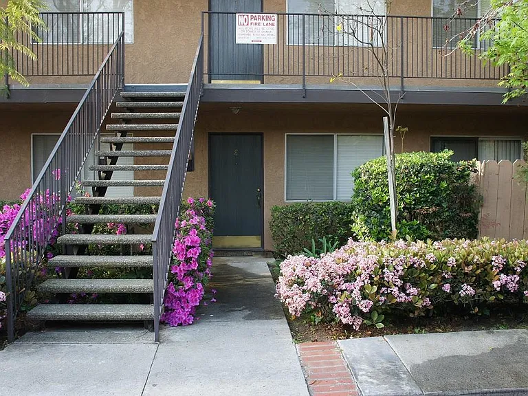 415 S Orange Ave #E — Photo 2