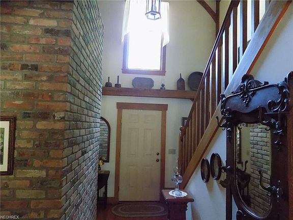 5th image of 4125 Menlo Park Ln