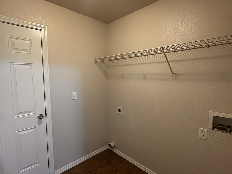 11723 E Creek Ln — Photo 13