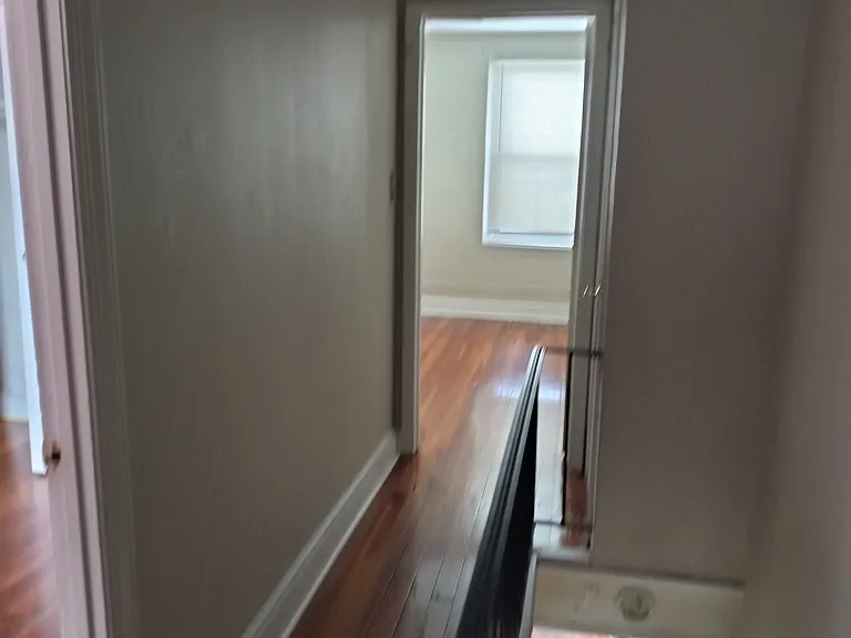 1837 Daly St — Photo 5