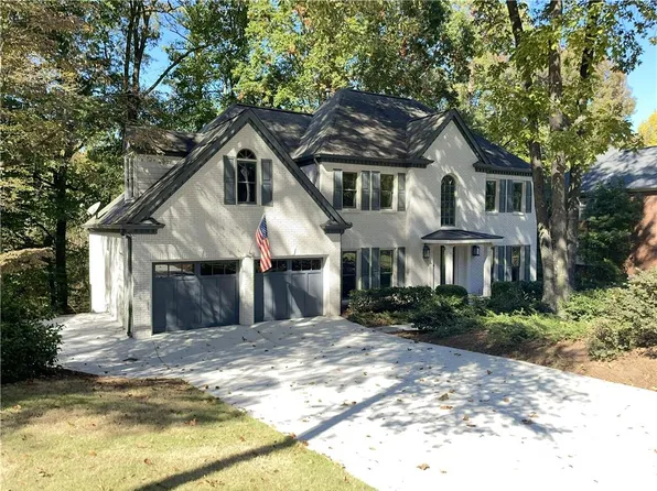 4375 Dunmore Rd NE, Marietta, GA 30068