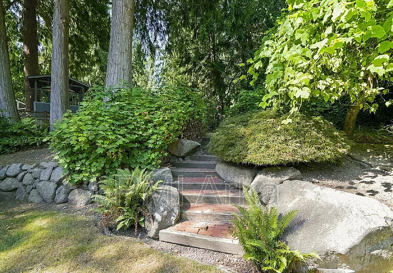 1231 225th Ave NE — Photo 13