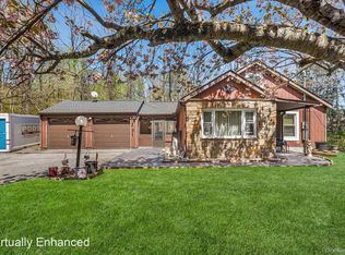 11 Hustis Rd, Cold Spring, NY 10516