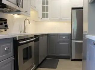 2-124 Bole St #2, Winnipeg, MB R3L1X5