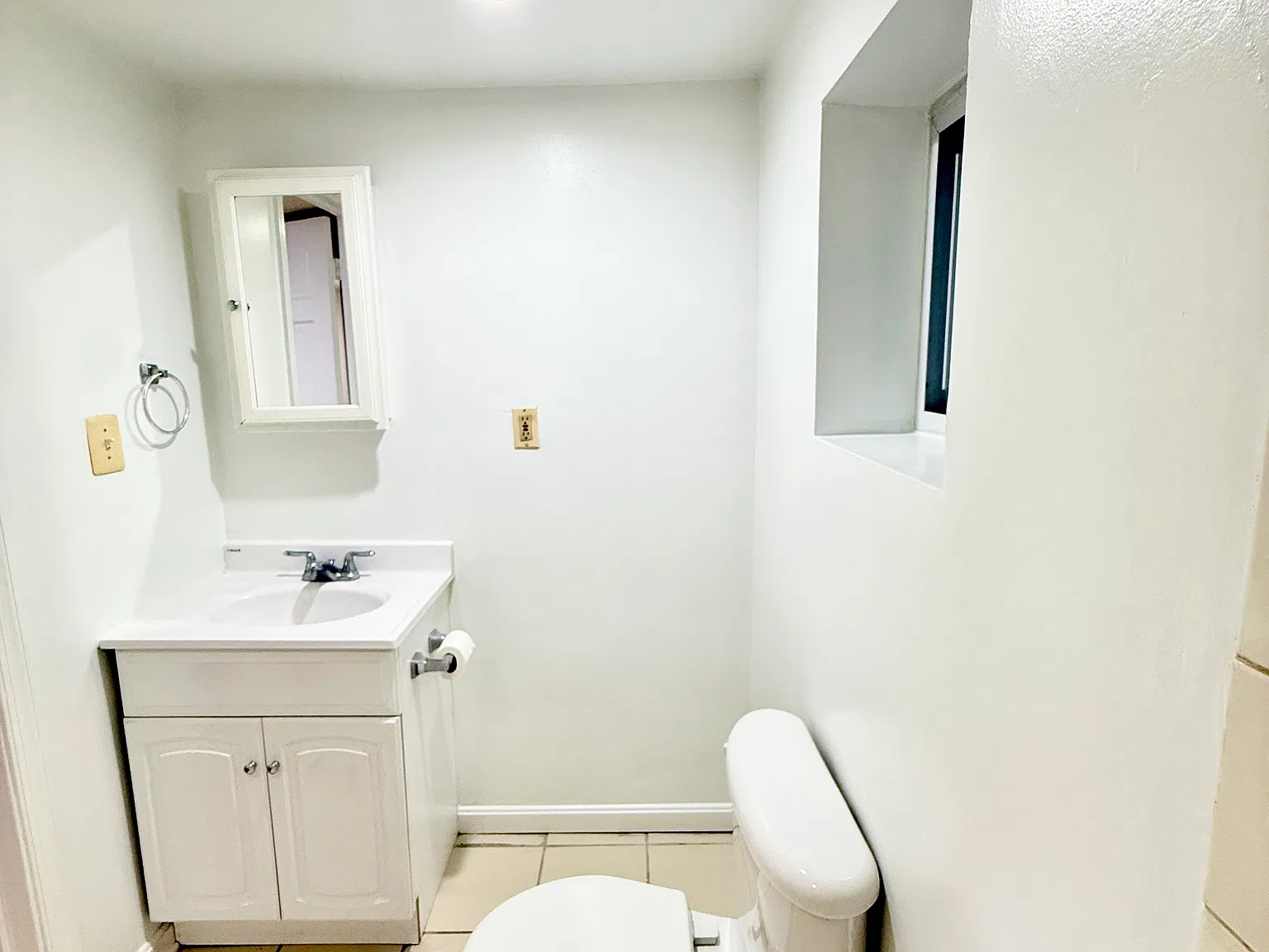 1 bed, 900 sqft, $1,649 — Photo 3