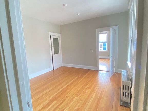 80 1/2 Maryland Ave APT A, Annapolis, MD 21401 | Zillow